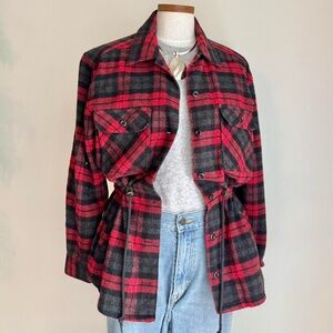 Vintage Black Red Flannel Cinched Waist Wool Blend Petite Large